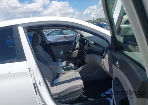 2021 Hyundai Tucson Se из США, поврежденный, VIN KM8J23A40MU300892